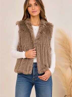 Tourance Genuine Real Rabbit Fur Vest Taupe Brown Soft Luxe Boho Size M NWOT
